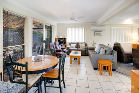 2/51 Maryborough Tce, Scarborough, QLD 4020