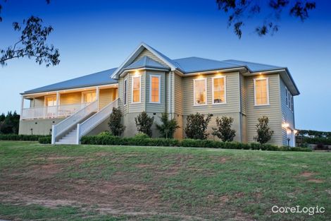 Property photo of 8 Yewens Circuit Grasmere NSW 2570