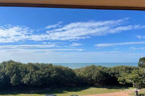 Property photo of 243 Esplanade Pialba QLD 4655