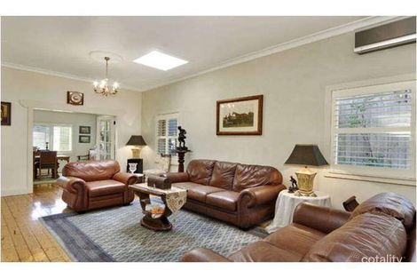 Property photo of 4 Eastern Avenue Kensington NSW 2033