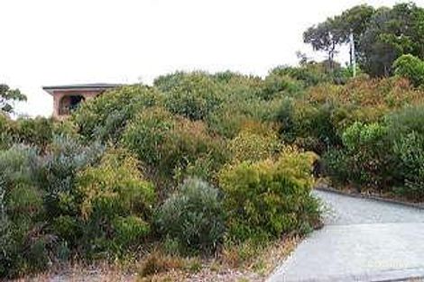 11 Karrakatta Rd, Goode Beach, WA 6330