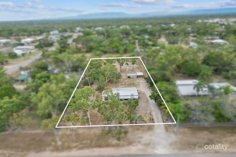Property photo of 3 Heferen Crescent Black River QLD 4818