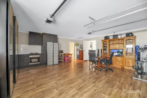 Property photo of 6 Amaryllis Street Wright ACT 2611