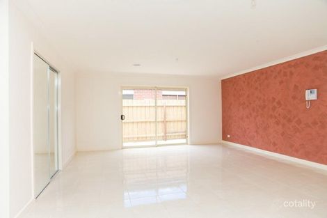 Property photo of 6 Camden Close South Morang VIC 3752