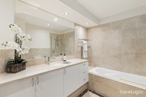 Property photo of 43 Victoria Street Indooroopilly QLD 4068