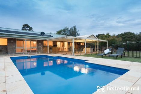 Property photo of 10 Greenhill Court Bunyip VIC 3815