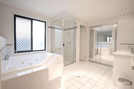 Property photo of 24 Fairmont Crescent Underwood QLD 4119