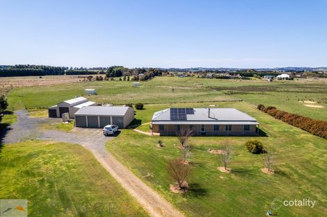 Property photo of 16 Bluett Close Forest Reefs NSW 2798