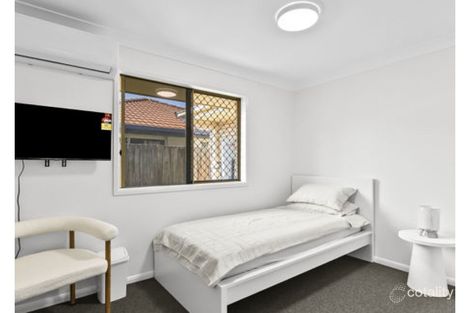 Property photo of 16 Bullen Circuit Forest Lake QLD 4078