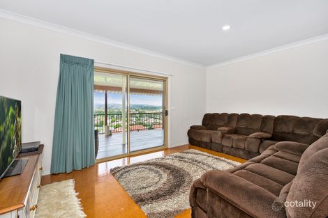 Property photo of 17 St Andrews Way Banora Point NSW 2486