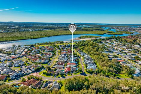 Property photo of 19 Zac Coombabah QLD 4216