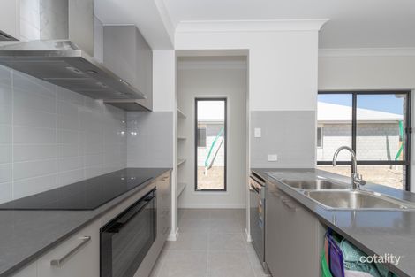 Property photo of 16 Yaringa Avenue Pialba QLD 4655