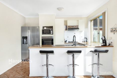 Property photo of 18 Herriott Crescent Horsley NSW 2530