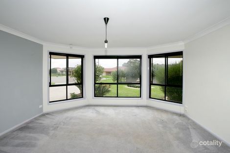 Property photo of 7 Mackay Place Ashmont NSW 2650