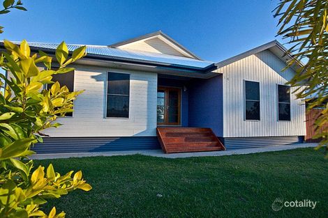Property photo of 14 Cassia Court Nebo QLD 4742