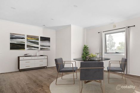 Property photo of 6/4 Hopetoun Green Caroline Springs VIC 3023