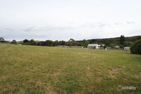 23 Urquhart St, Gordon, VIC 3345