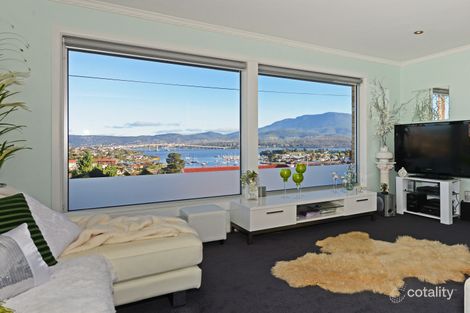 Property photo of 5/69 Malunna Road Lindisfarne TAS 7015