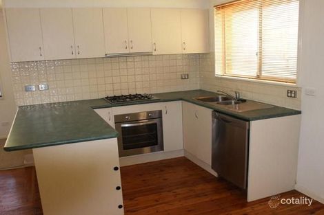 Property photo of 3 Cooinbil Crescent Kooringal NSW 2650
