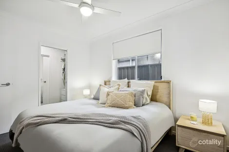 Property photo of 25 Kamira Road Wadalba NSW 2259