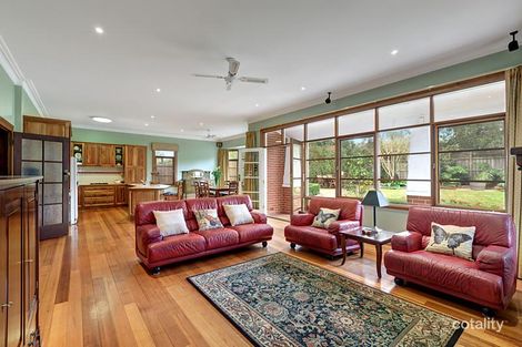 Property photo of 15 Currajong Avenue Camberwell VIC 3124
