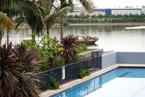 480/4 The Crescent, Wentworth Point, NSW 2127