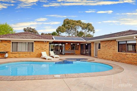 Property photo of 40 Rischbieth Crescent Gilmore ACT 2905