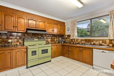 Property photo of 17 Royal Avenue Glen Huntly VIC 3163