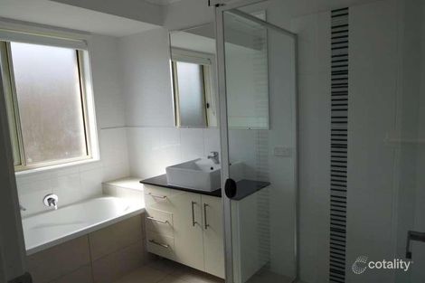 Property photo of 3 Ossa Lane Pimpama QLD 4209