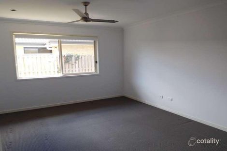 Property photo of 3 Ossa Lane Pimpama QLD 4209