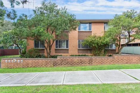 2/10 Macquarie St, Wollongong, NSW 2500