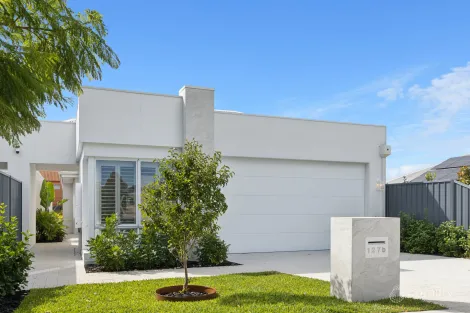 Property photo of 127B Armadale Road Rivervale WA 6103