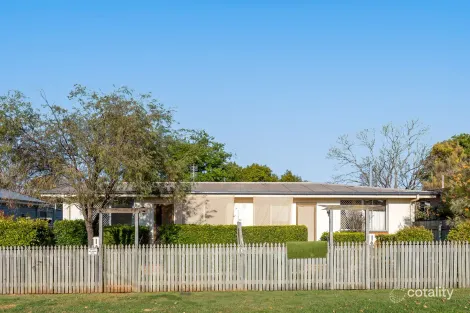 3/16 Gaydon St, Newtown, QLD 4350