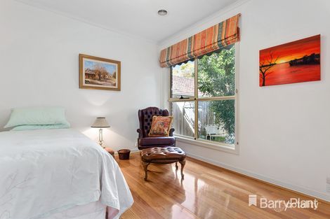 Property photo of 2/42 Myrtle Street Glen Waverley VIC 3150