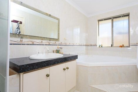 Property photo of 5 Owl Way Beeliar WA 6164