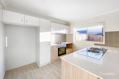 Property photo of 74 Nigella Circuit Hamlyn Terrace NSW 2259