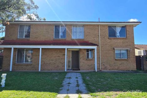 2 Lawley St, Bossley Park, NSW 2176