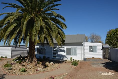 Property photo of 2 Warmatta Street Finley NSW 2713