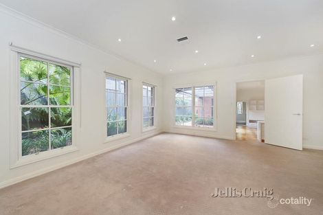 Property photo of 1/6 Hopetoun Avenue Canterbury VIC 3126