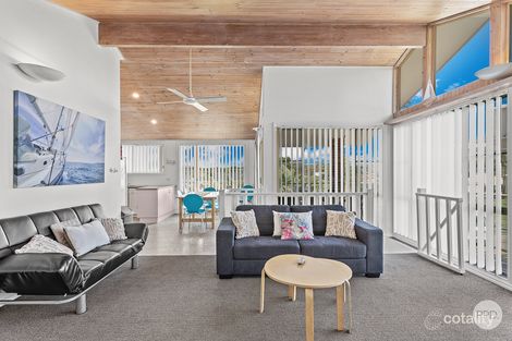 Property photo of 18 Tomaree Road Shoal Bay NSW 2315