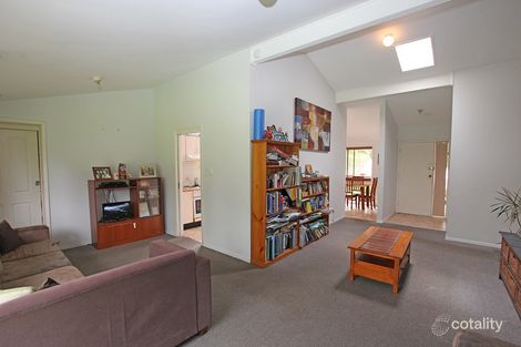 Property photo of 4 Cudgee Close Green Point NSW 2251