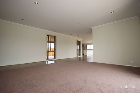 Property photo of 14 Laird Crescent Forde ACT 2914