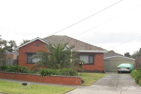 Property photo of 15 Claremont Crescent Keysborough VIC 3173