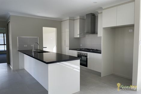 Property photo of 5 Moorinya Circuit Mount Peter QLD 4869