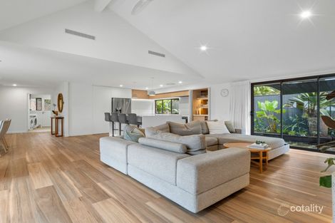 Property photo of 23 Pinnacle Court Robina QLD 4226