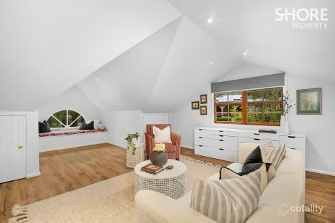 Property photo of 2 Elton Close Adamstown Heights NSW 2289