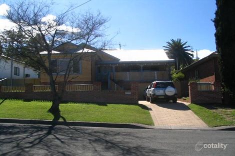 4 William St, Figtree, NSW 2525