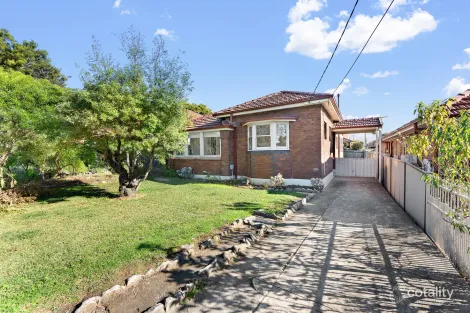 Property photo of 11 Glenview Avenue Earlwood NSW 2206