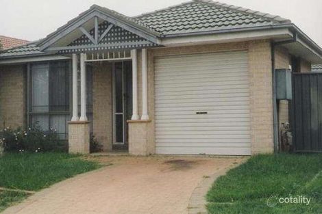 Property photo of 52 Wollomombi Way Hoxton Park NSW 2171