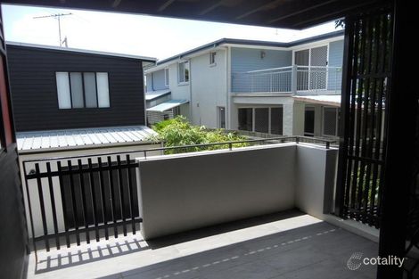 53 Lambert Rd, Indooroopilly, QLD 4068